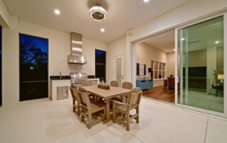 Luxury home builders