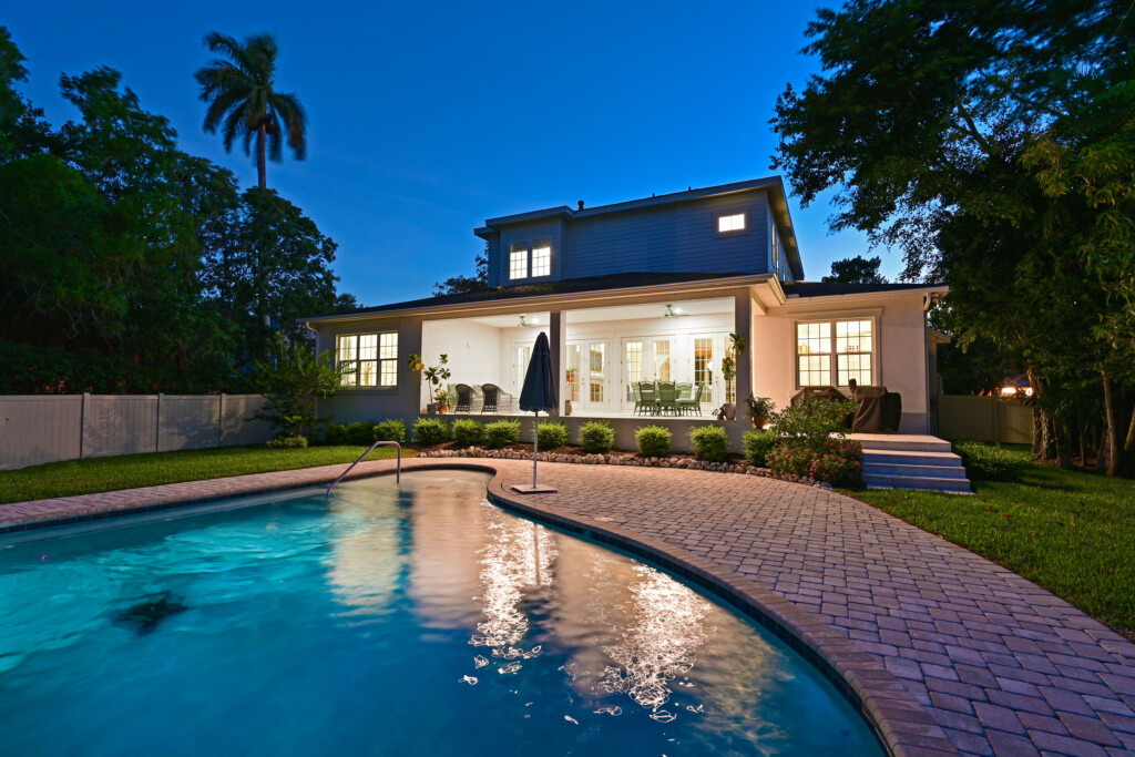 custom home builder sarasota