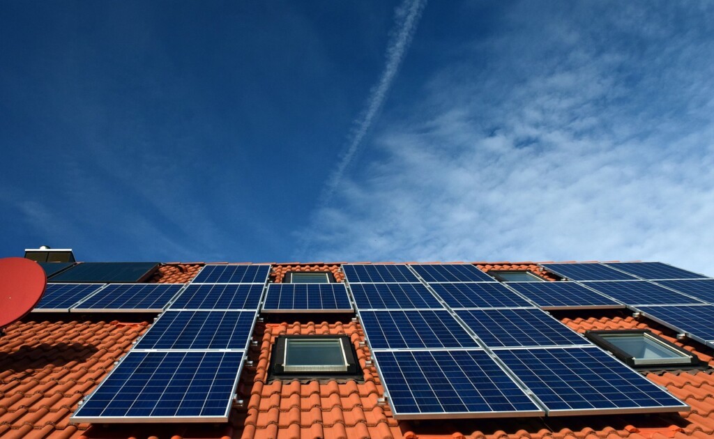 solar-ready custom homes Manatee County